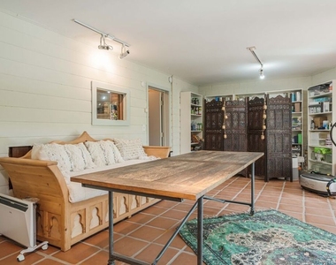 21330 Encina Road - Photo Thumbnail 15