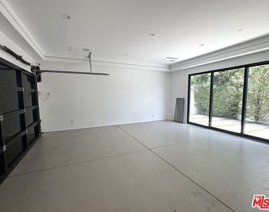 4338 Huntley Avenue - Photo Thumbnail 26