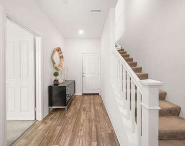 10712 Parrot Avenue - Photo Thumbnail 31
