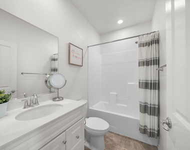 10712 Parrot Avenue - Photo Thumbnail 6