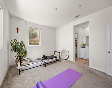 10712 Parrot Avenue - Photo Thumbnail 26