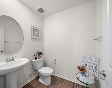 10712 Parrot Avenue - Photo Thumbnail 25