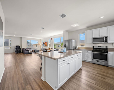 10712 Parrot Avenue - Photo Thumbnail 22