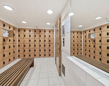 13700 Marina Pointe Drive - Photo Thumbnail 27