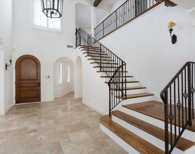 763 Patterson Place - Photo Thumbnail 3
