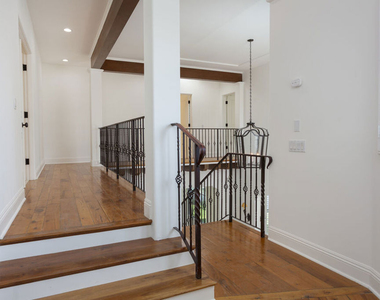 763 Patterson Place - Photo Thumbnail 9