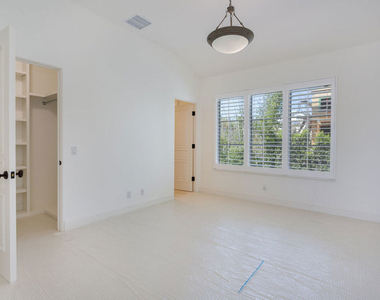 763 Patterson Place - Photo Thumbnail 14