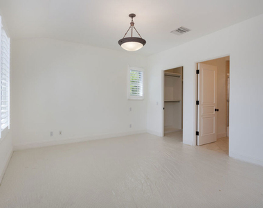 763 Patterson Place - Photo Thumbnail 13