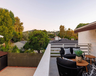 4176 Klump Avenue - Photo Thumbnail 18