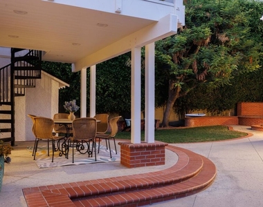 4176 Klump Avenue - Photo Thumbnail 24