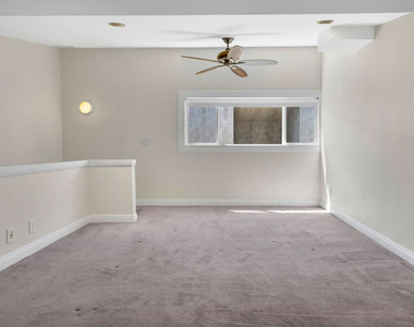 5901 Canterbury Drive - Photo Thumbnail 20