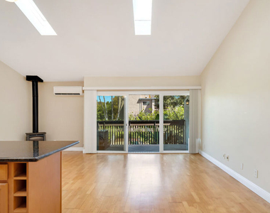 5901 Canterbury Drive - Photo Thumbnail 8