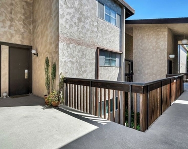 5901 Canterbury Drive - Photo Thumbnail 2