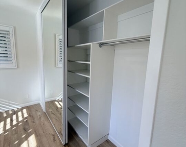 11520 Wyoming Avenue - Photo Thumbnail 24