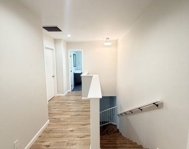 11520 Wyoming Avenue - Photo Thumbnail 30
