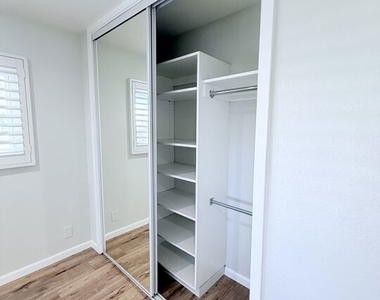 11520 Wyoming Avenue - Photo Thumbnail 34