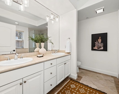 1511 Camden Avenue - Photo Thumbnail 19