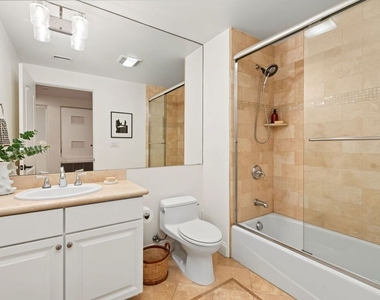 1511 Camden Avenue - Photo Thumbnail 15