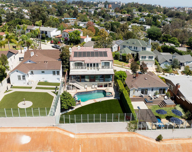 359 Dalkeith Avenue - Photo Thumbnail 5