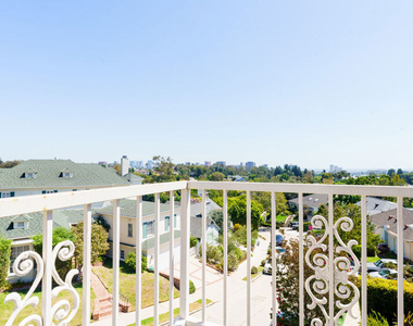359 Dalkeith Avenue - Photo Thumbnail 32