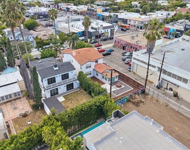 646 N Sierra Bonita Avenue - Photo Thumbnail 68