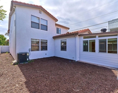 646 N Sierra Bonita Avenue - Photo Thumbnail 63