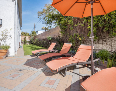 2721 2nd Street - Photo Thumbnail 15