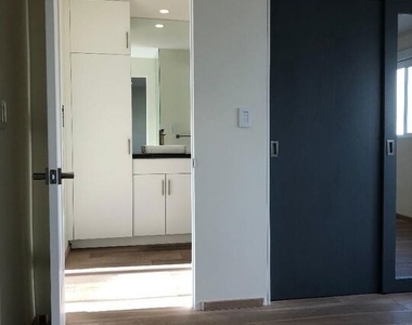 2721 2nd Street - Photo Thumbnail 7
