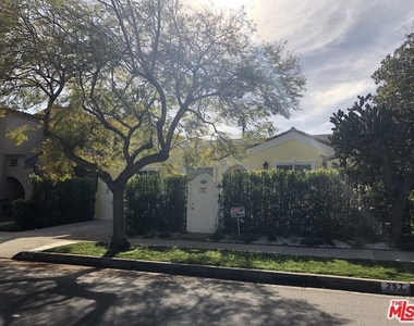 257 N La Peer Drive - Photo Thumbnail 2