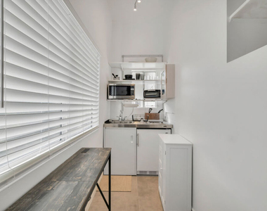 10557 Rocca Place - Photo Thumbnail 48