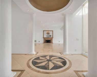10557 Rocca Place - Photo Thumbnail 20