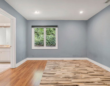 10557 Rocca Place - Photo Thumbnail 28