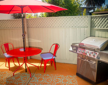 2247 Moore Street - Photo Thumbnail 4