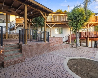 10941 Cardamine Place - Photo Thumbnail 34