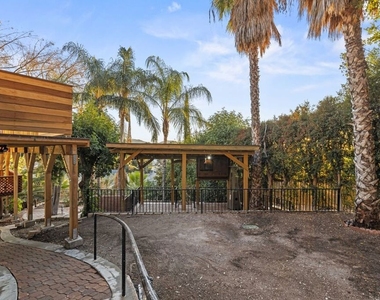 10941 Cardamine Place - Photo Thumbnail 36