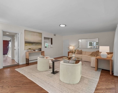6609 Whitley Terrace - Photo Thumbnail 13