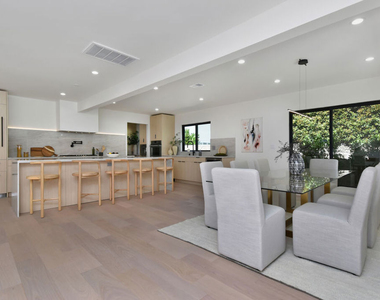 15431 Milbank Street - Photo Thumbnail 15