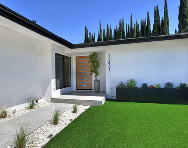 15431 Milbank Street - Photo Thumbnail 2