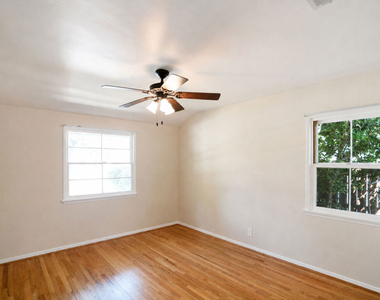13134 Hartsook Street - Photo Thumbnail 18