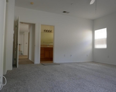 11874 Gardena Lane - Photo Thumbnail 6