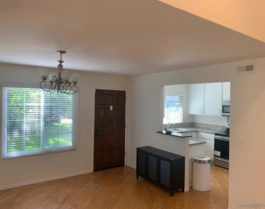 4250 Porte De Palmas - Photo Thumbnail 2
