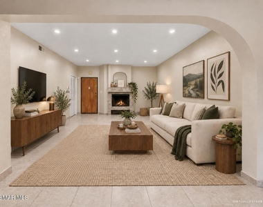 7211 Cozycroft Avenue - Photo Thumbnail 2