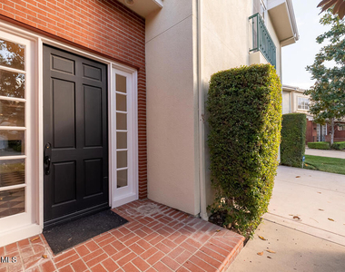 2390 Crombie Court - Photo Thumbnail 47