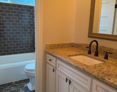 2096 Mccrea Road - Photo Thumbnail 26