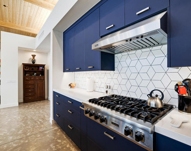 42920 Caballeros Drive - Photo Thumbnail 19