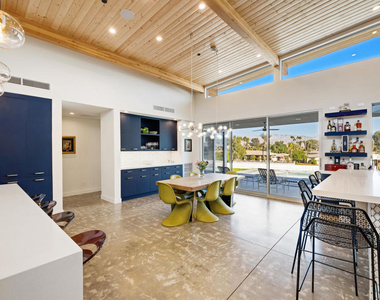 42920 Caballeros Drive - Photo Thumbnail 10