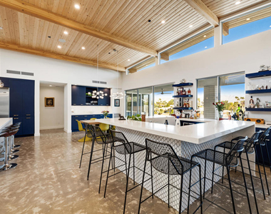 42920 Caballeros Drive - Photo Thumbnail 15