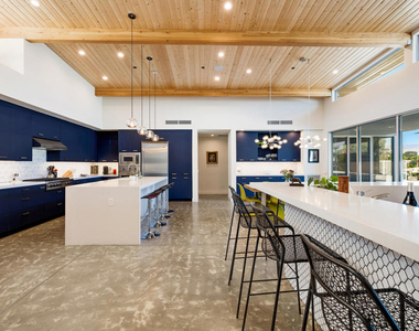 42920 Caballeros Drive - Photo Thumbnail 5