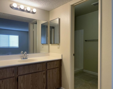 81162 Fred Waring Drive - Photo Thumbnail 17
