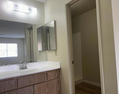 81162 Fred Waring Drive - Photo Thumbnail 20
